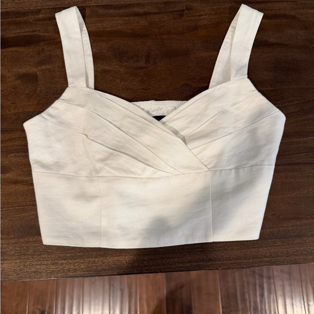 Banana Republic Cropped linen top